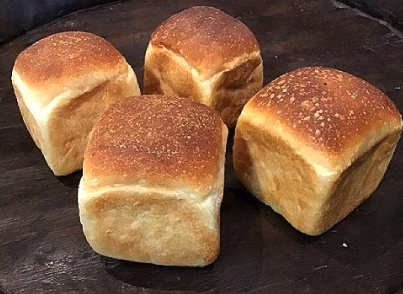 白殻五粉の食パンセットの画像