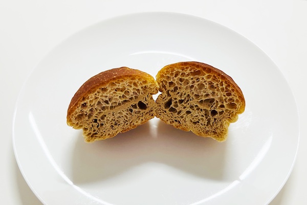 ローソン 低糖質パン NL ブランパン(2個入り) ~乳酸菌入~ ブランパン 断面