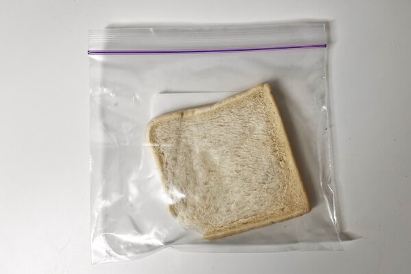 ふんわり食パン　消費期限が過ぎて5日目