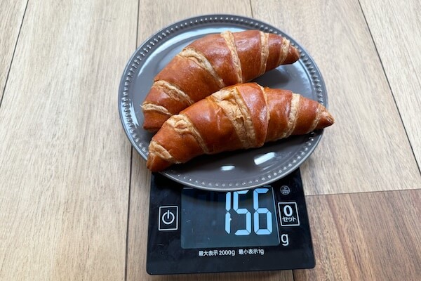 コストコ バイカラークロワッサン 2個の重さ