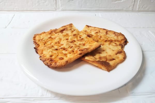 ローソン 低糖質パン たんぱく質が摂れる平焼きチーズパン