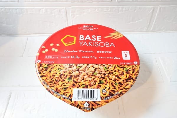 BASE YAKISOBA　旨辛混ぜそば