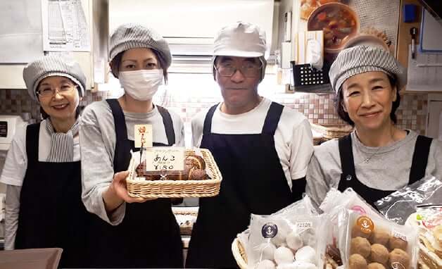 ベーカリートロアの導入事例：限られたスペースでも本格的な焼きたてパンを実現
