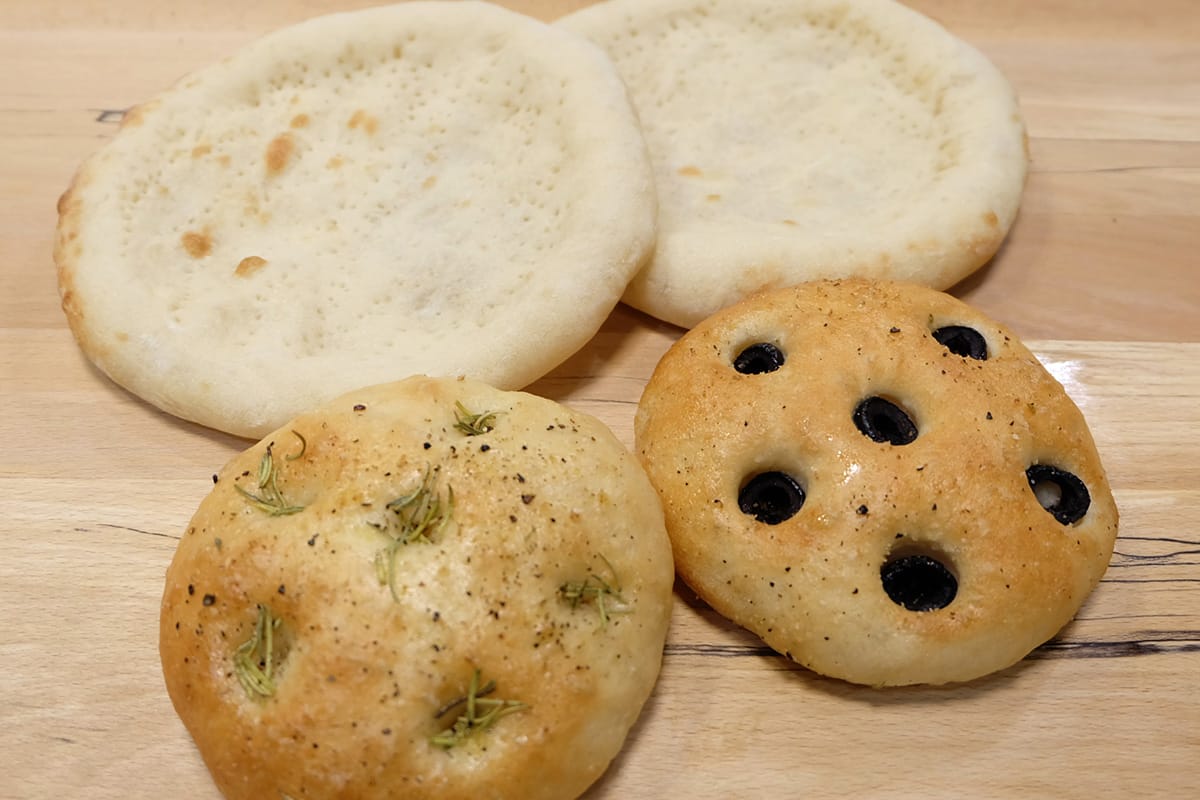 Bread made in the main course Basic 1 (2) Pizza, focaccia