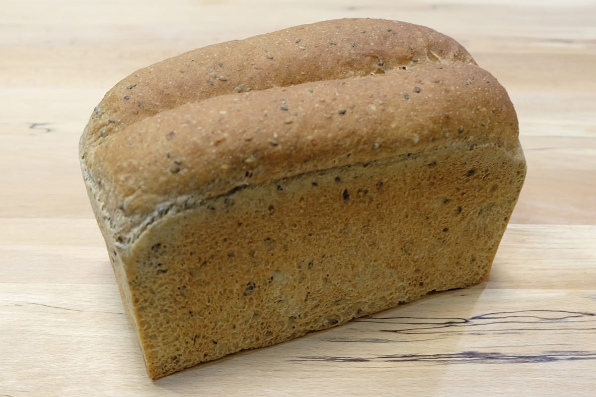 Bread made in this course Basic 2 (1) Sesame bread